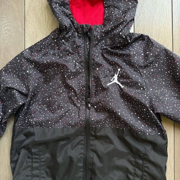 Jordan Red Jacket with Speckled Lining - Picture 2 of 4